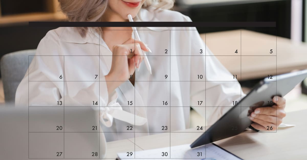 Woman using a small business scheduling app Woman using a small business scheduling app